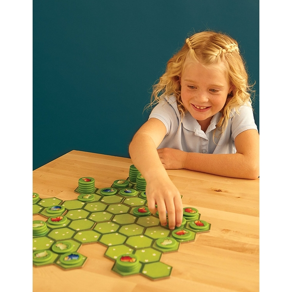 Battle Sheep Board Game | Party & Family Board Games 2 Battle Sheep Board Game | Party & Family Board Games - Image 2